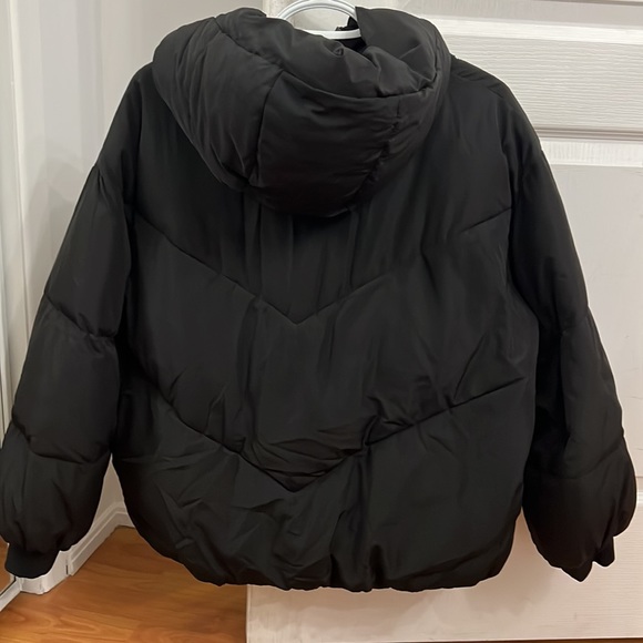 Zara black puffer jacket - Picture 2 of 2